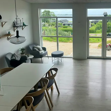 Sea View From Modern House In Gronninghoved بيت للعطل